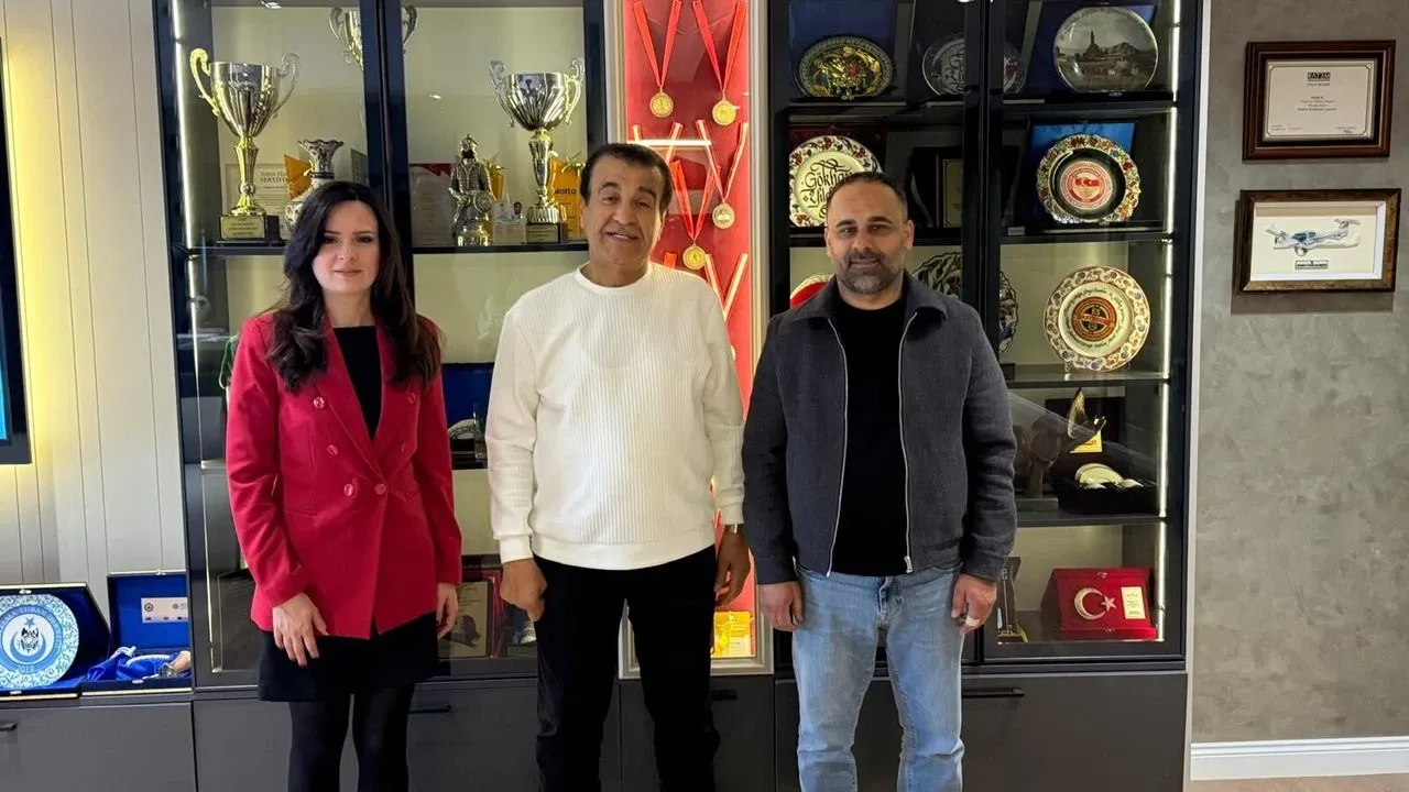 Sanatçı Yunus Bülbül'den Medya 26'ya Ziyaret
