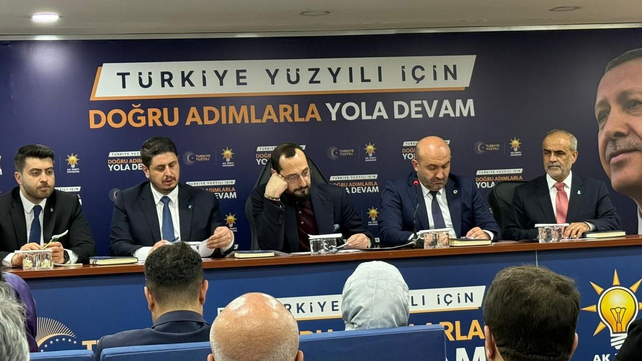 AK Parti Eskişehir’de Teşkilat Mesaisi: Koordinatör Sezal’dan Ziyaret