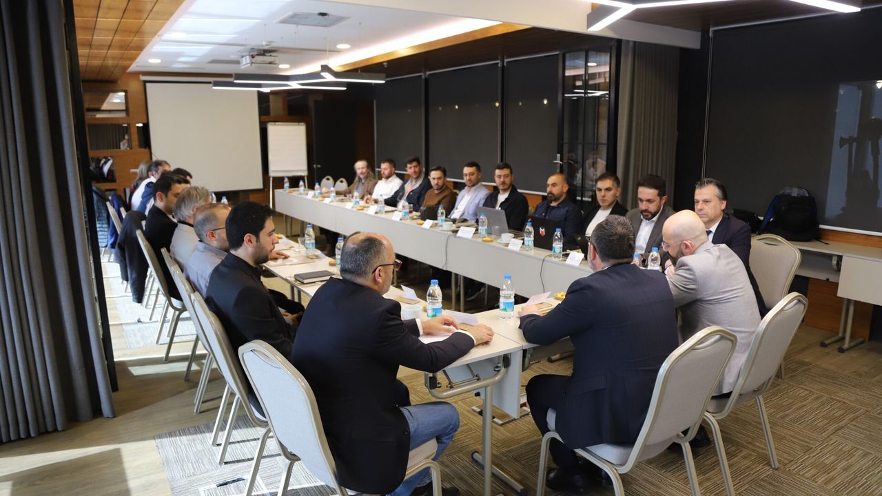 ESTRAM Ev Sahipliğinde Raylı Sistemler Altyapısı Ele Alındı