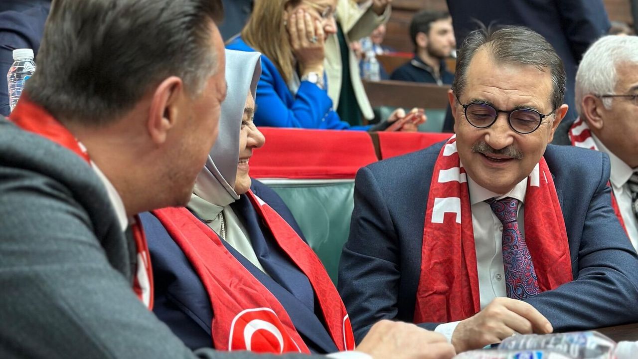 Eskişehir Milletvekillerinden Meclis Çıkarması: AK Parti Grubunda Milli Zafer Coşkusu