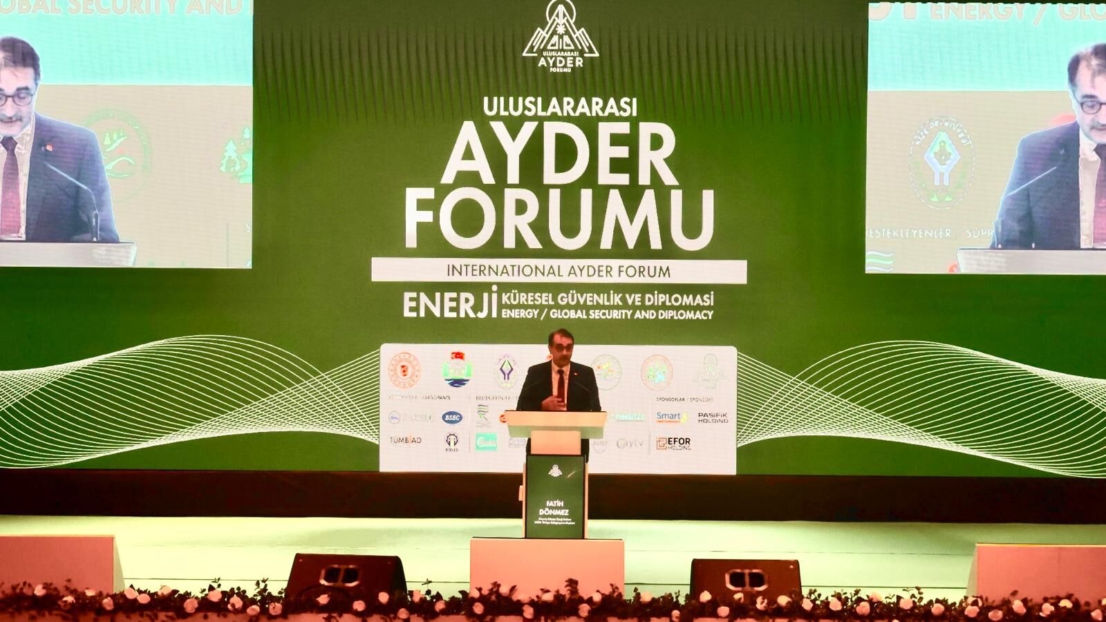 Fatih Dönmez Ayder Forumu’nda konuştu: "Türkiye bölgesel enerji mimarisinin merkezindedir"