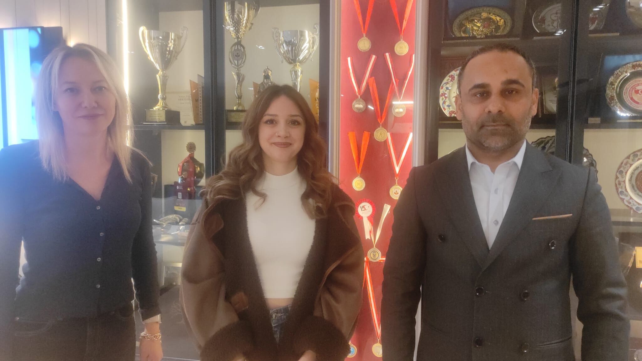 Kırılmayan takma tırnaklar 500 bin beğeni aldı!