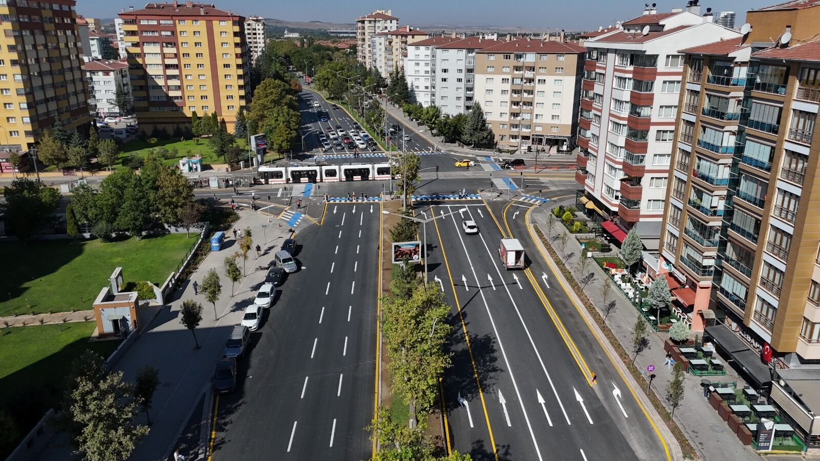 Eskişehir ulaşımda 2025’e damga vurdu: Trafik akışı modern projelerle güçlendi