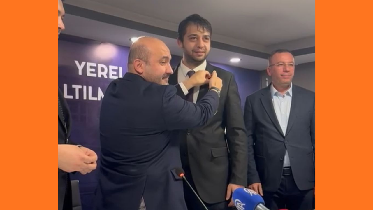 Berke Akyel’in siyasi tercihi gündem oldu: “Gururla izlediğim Türkiye”