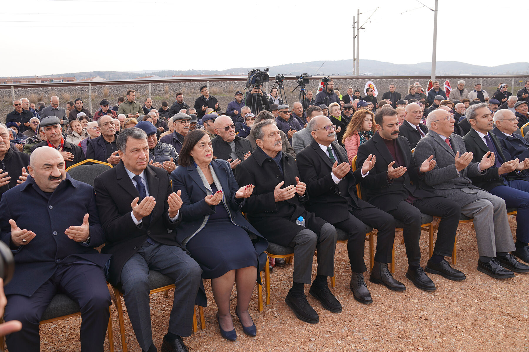 Sazova Mahallesi Cemevi’nin temeli dualarla atıldı