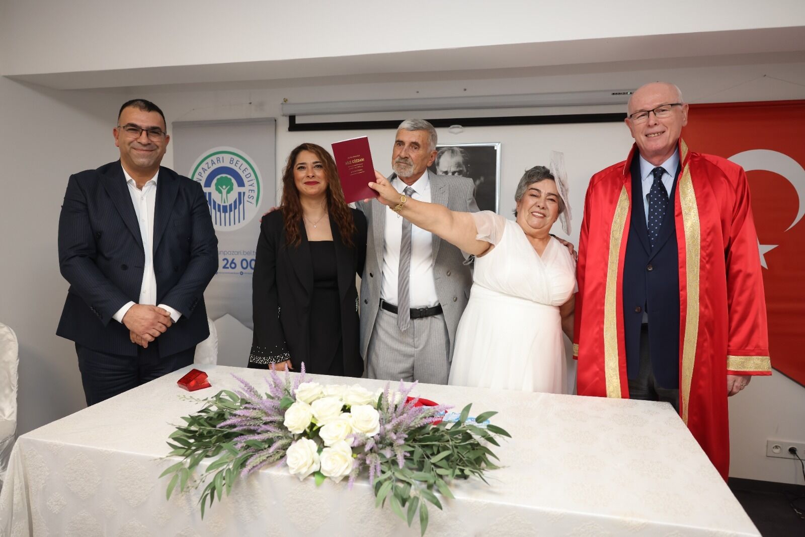 Yaşlı Bakım Merkezi’nde Nikâh Sevinci