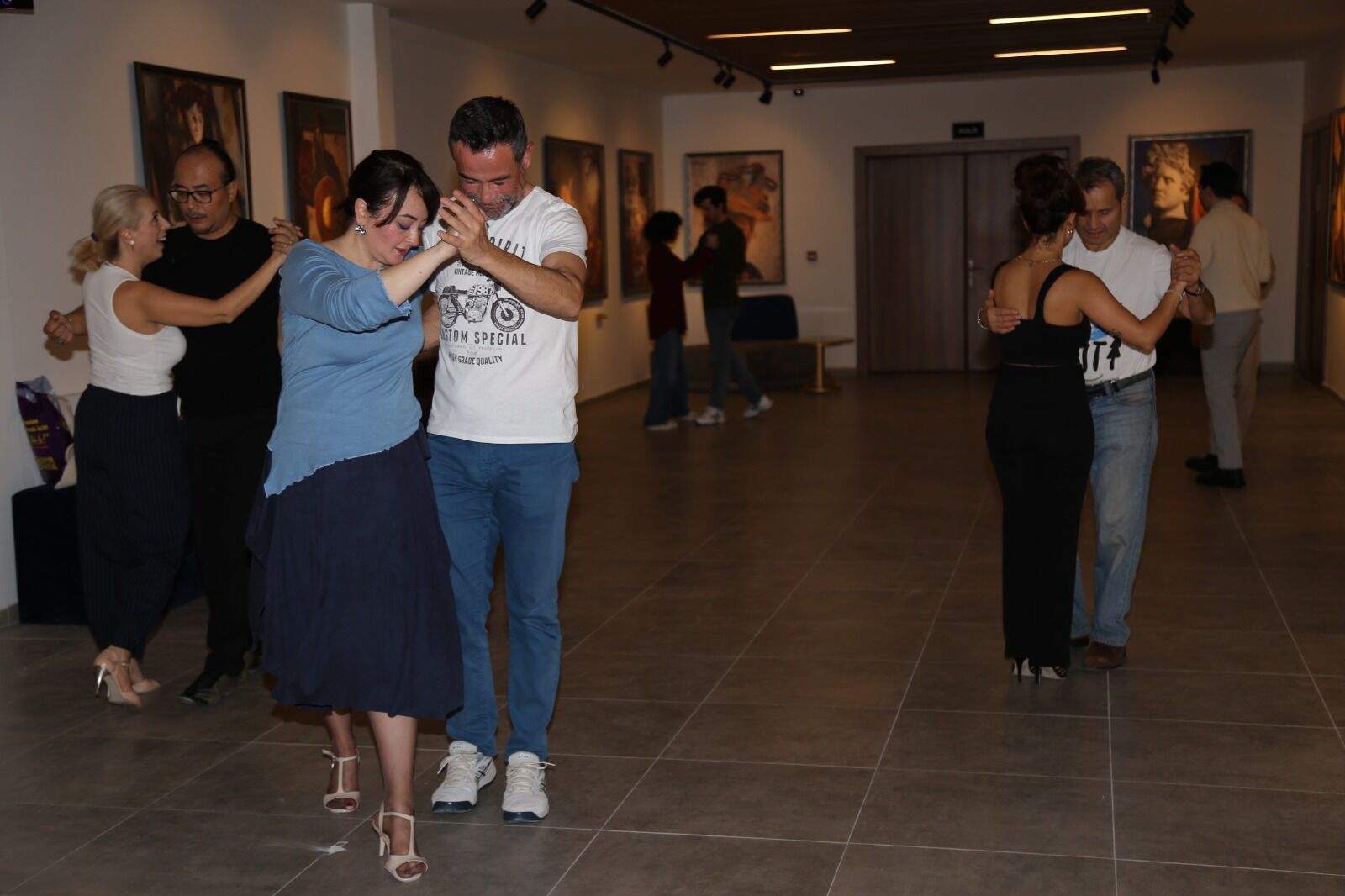 Sanat Sokağı’nda tango etkinliği renkli anlara sahne oldu
