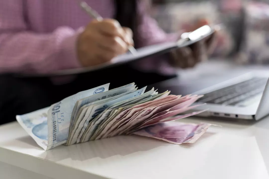 Meclis’te Kritik Paket