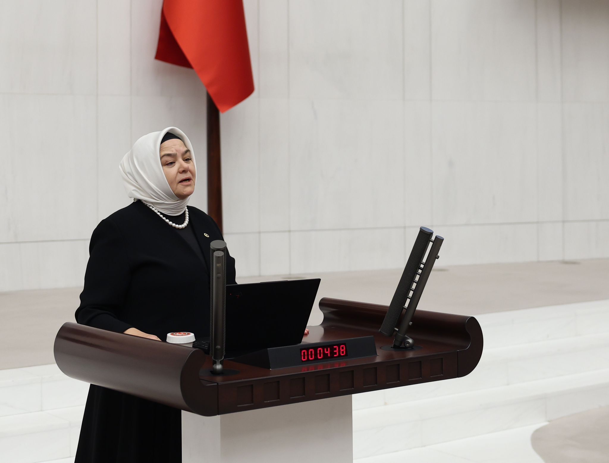 GÜRCAN: “ŞİDDETİN HER TÜRÜNE KARŞI SIFIR TOLERANS”