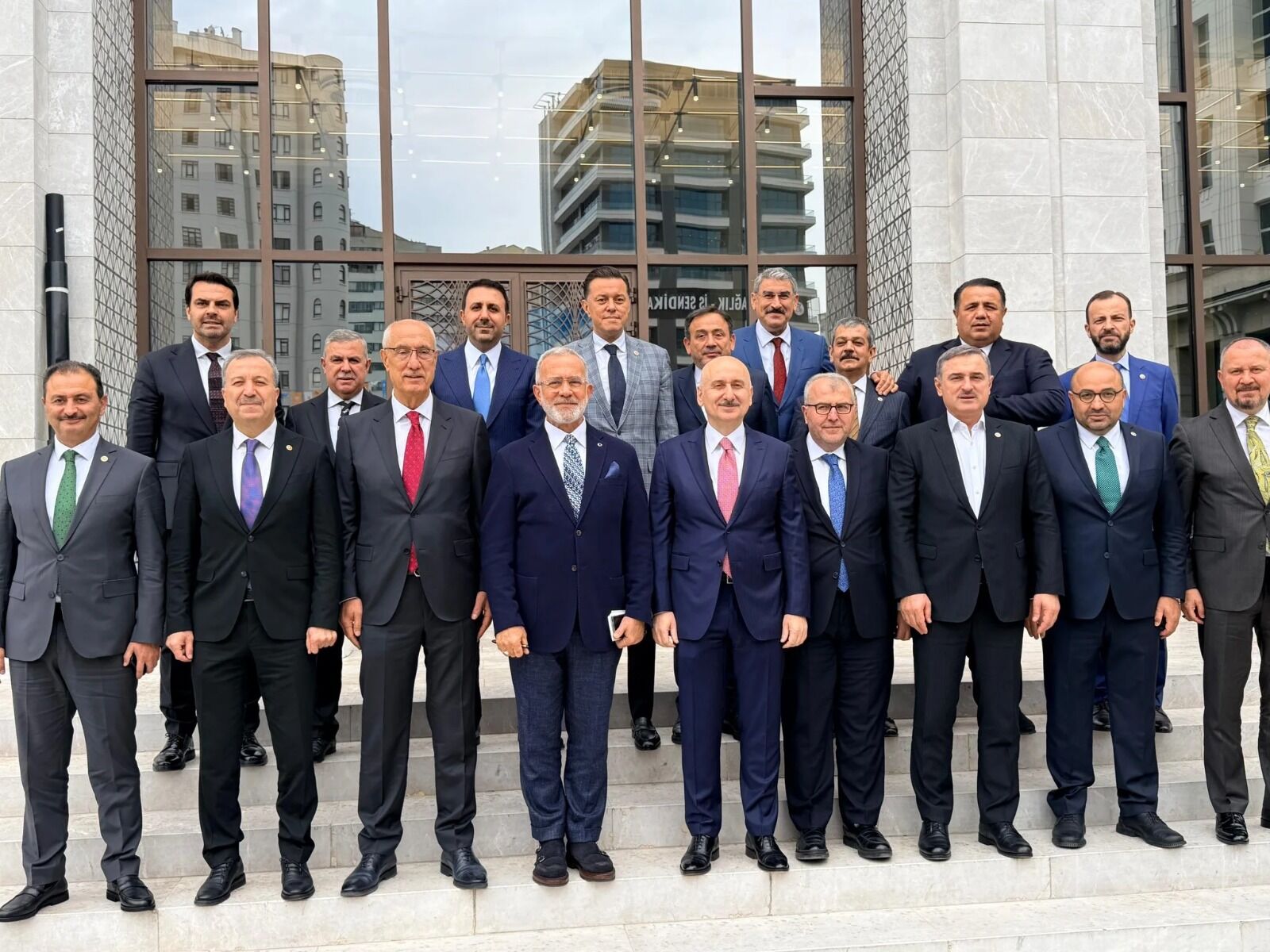 Nebi Hatipoğlu: “Hedefimiz net, daha güçlü bir Türkiye”