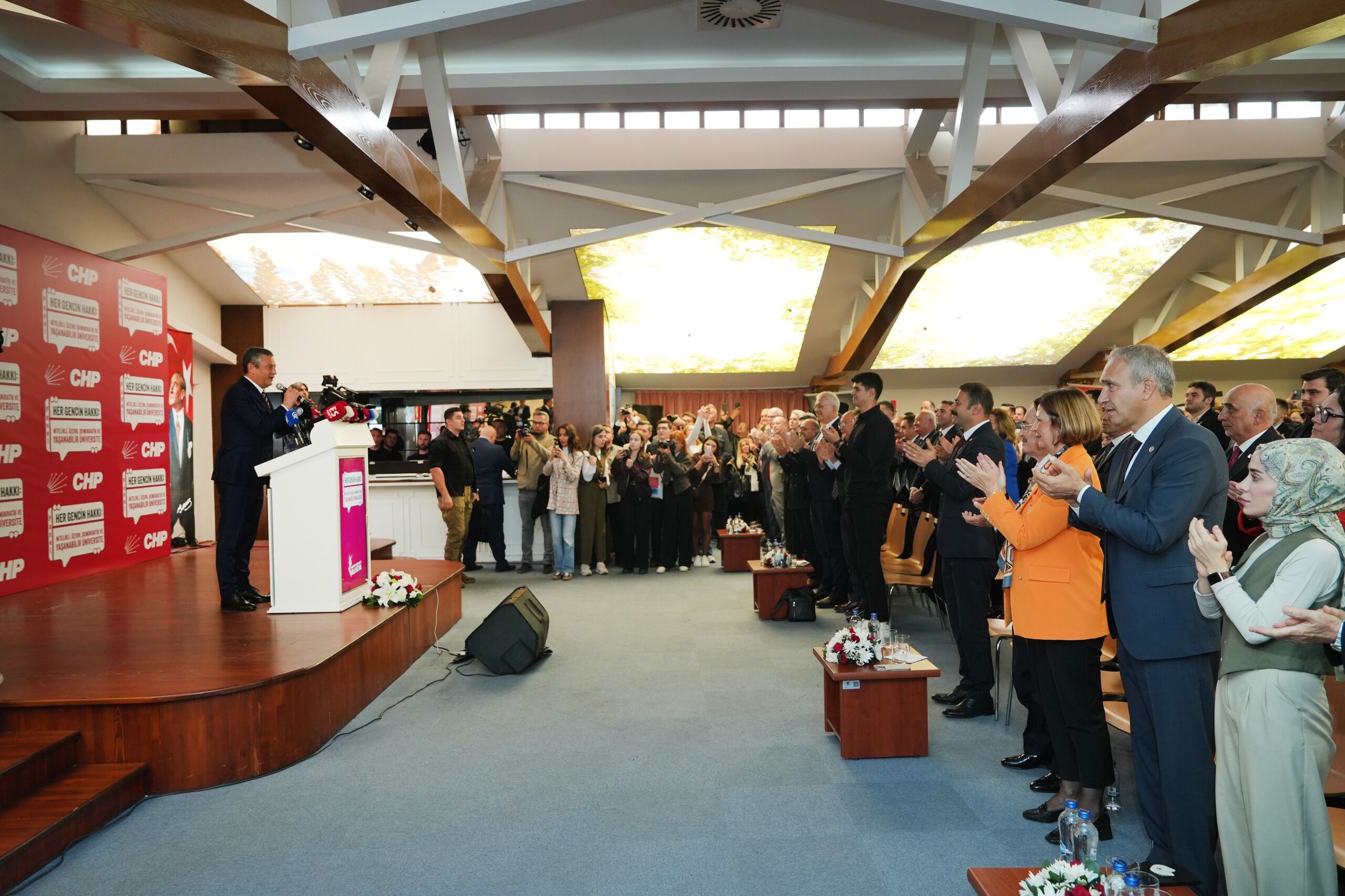 “Özgürlükle büyüyen, paylaşan bir Türkiye”