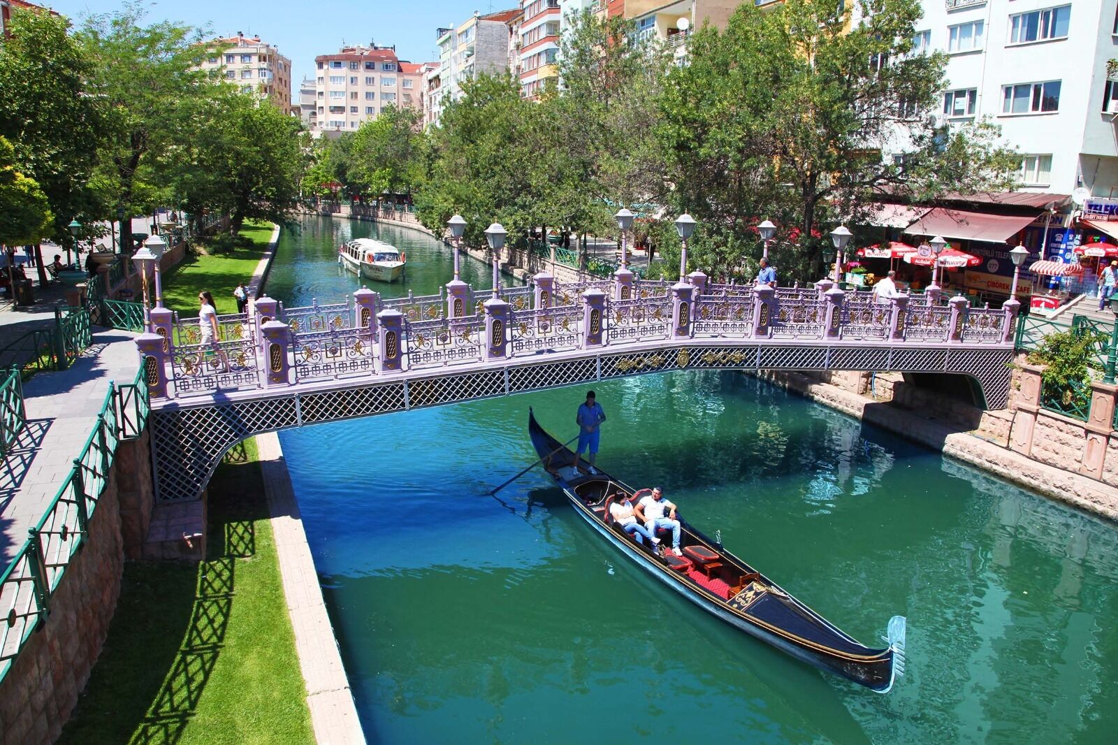 Büyükşehirden 29 Ekim düzenlemesi
