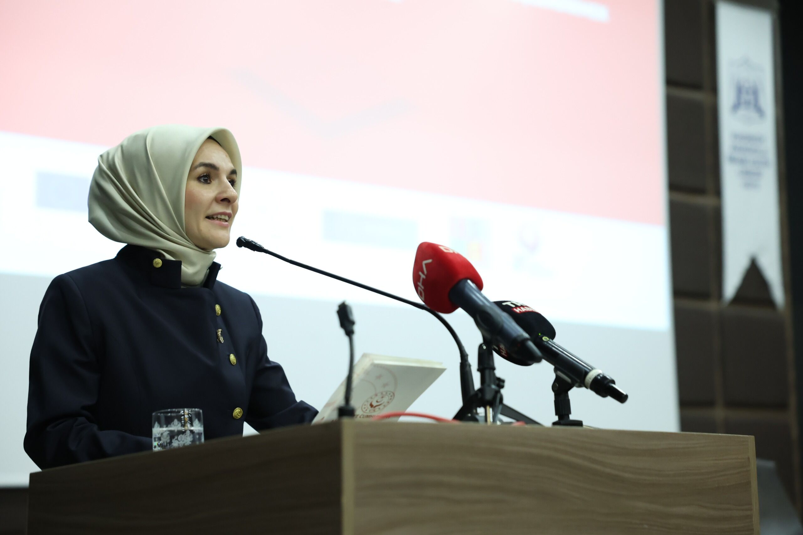 Aile ve Sosyal Hizmetler Bakanımız Göktaş: "Kız çocuklarının yarının liderleri olmalarını hedefliyoruz"