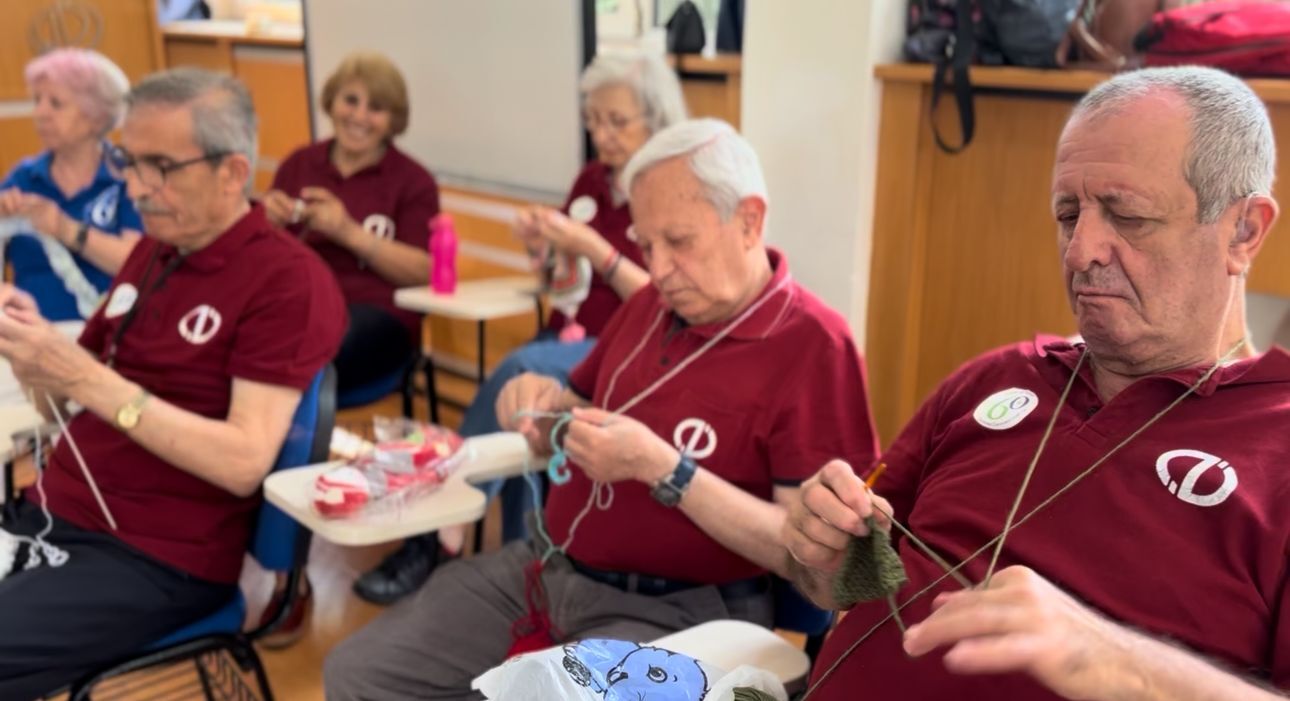 60+ Tazelenme Üniversitesi’nden LÖSEV’e bağış