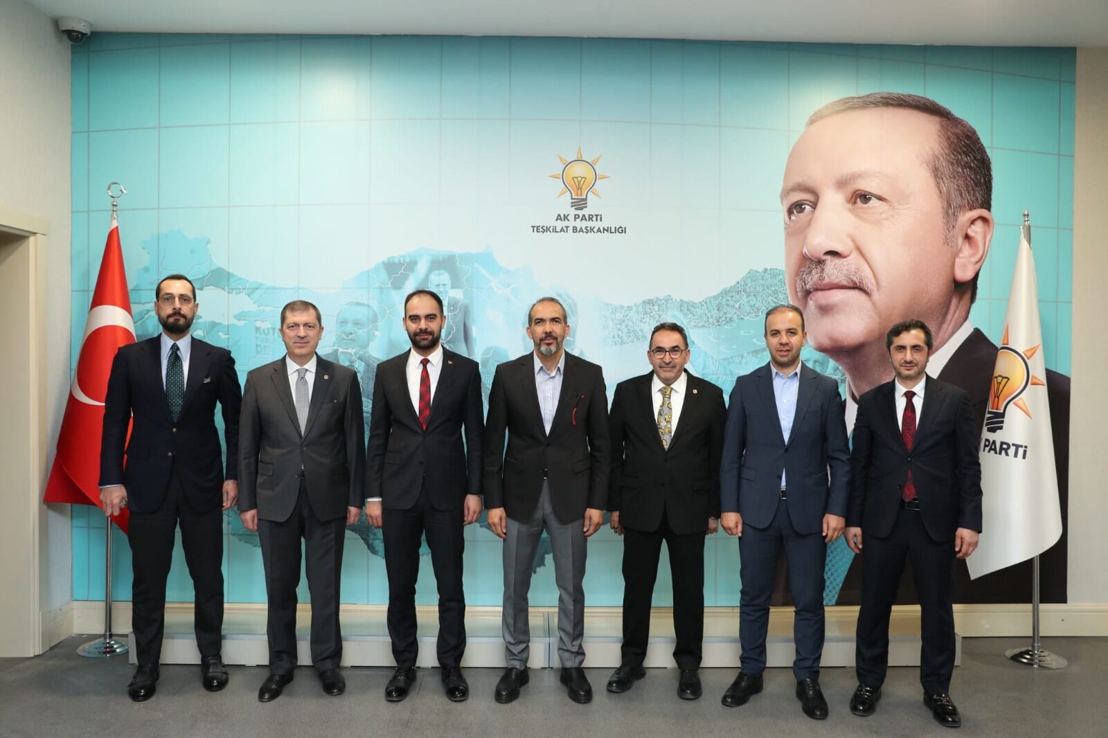 AK Parti MKYK Üyesi Çavdar'a önemli görev