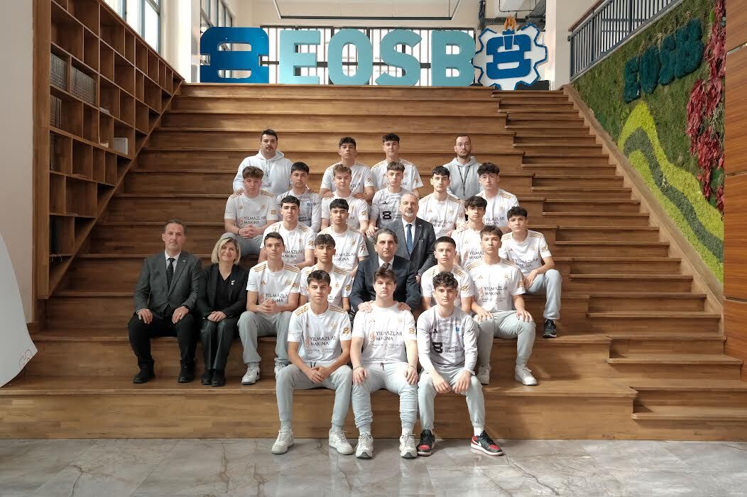 Özel EOSB MTAL Futbol takımı Türkiye yarı finallerinde