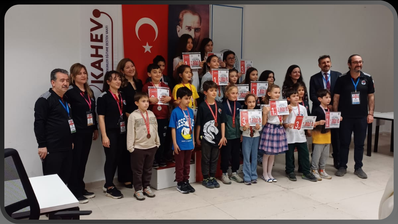 Satranç Turnuvası Büyük Bir Heyecanla Tamamlandı