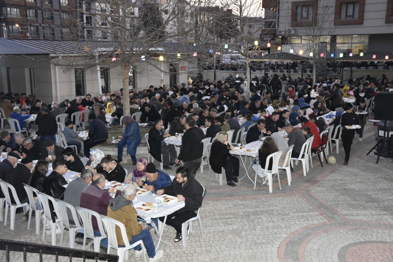 1500 kişilik iftar yemeği