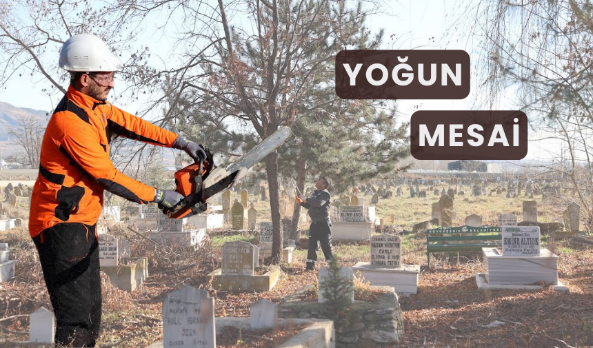 Mezarlıkların Temizliği Sürüyor