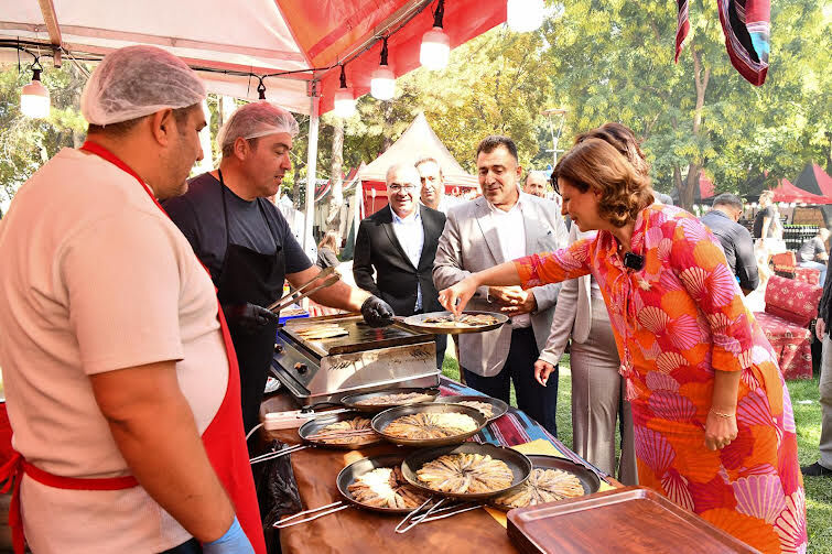 Festivaller Kültürümüzü Güçlendiriyor