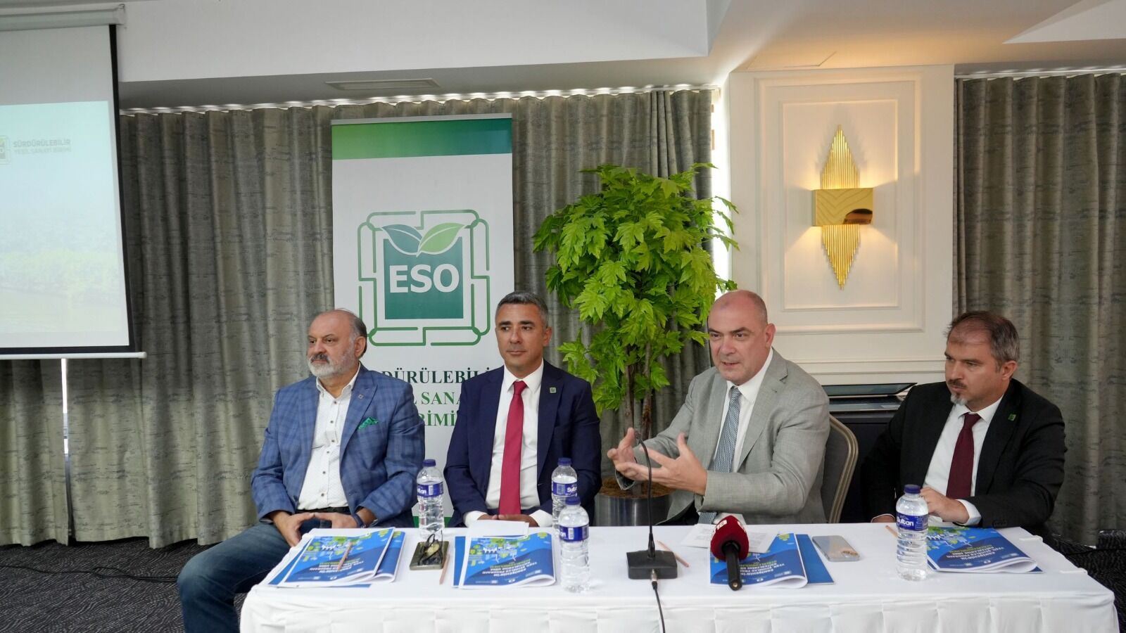 YEŞİL ESKİŞEHİR İÇİN İŞ BİRLİĞİ ŞART!