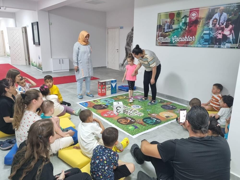 Çocuklara sıfır atık ve dönüşüm anlatıldı