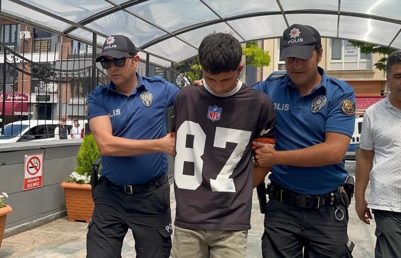 2 kişiyi bıçakla yaralayan şahıs tutuklandı