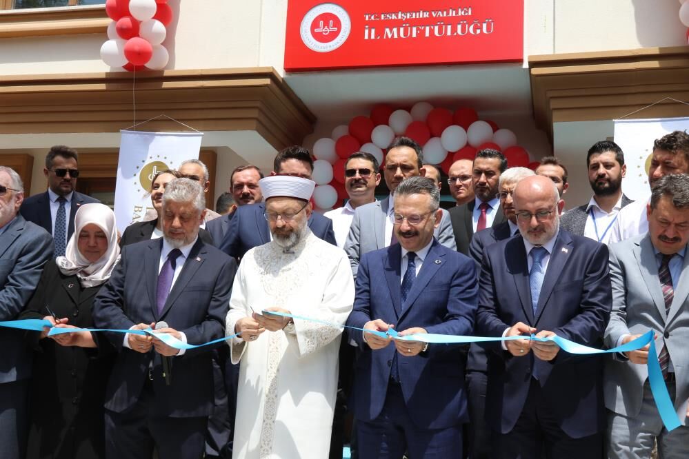 Diyanet İşleri Başkanı Erbaş, Eskişehir İl Müftülüğü binasının açılışına katıldı