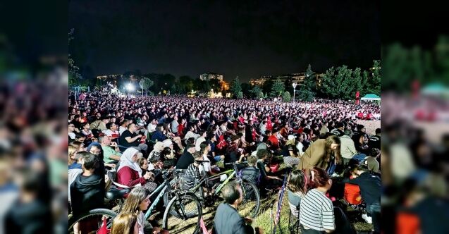 Milli takım tur atladı, Eskişehirliler coştu