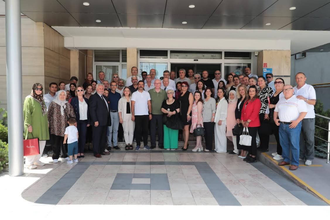Emirdağlılar’dan Başkan Kurt’a hayırlı olsun ziyareti