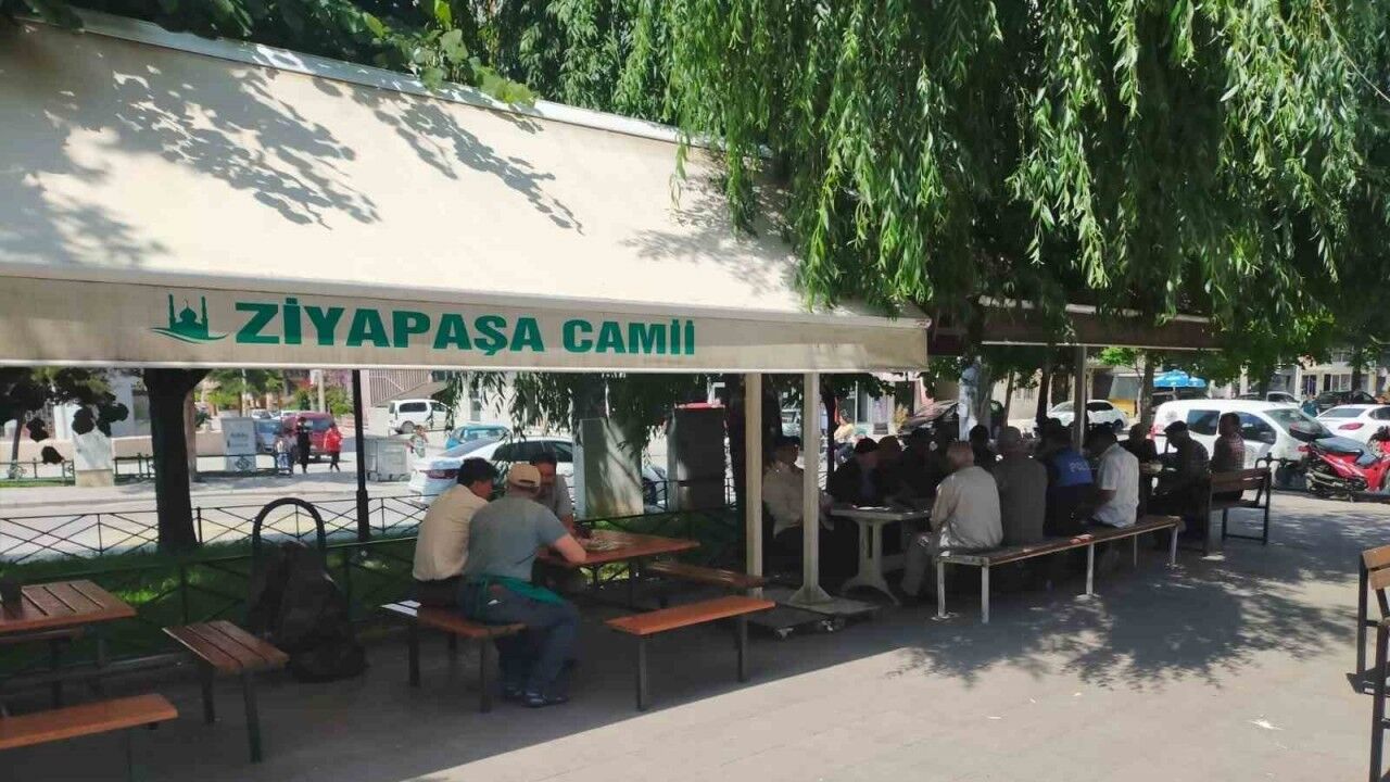 Polis vatandaşları hırsızlık olaylarına karşı bilgilendirdi