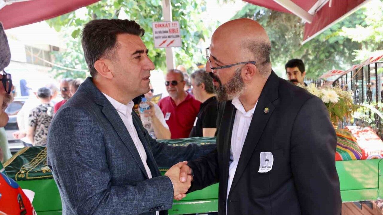 Vali Şefik Aygöl, Niyazi Çapa’nın cenazesine katıldı