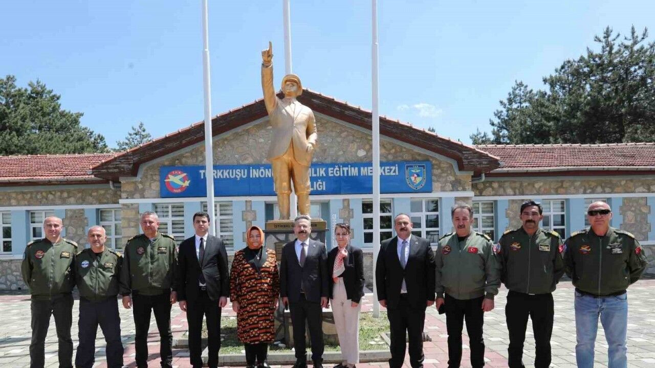 Vali Aksoy’dan THK Havacılık Eğitim Merkezi ziyareti