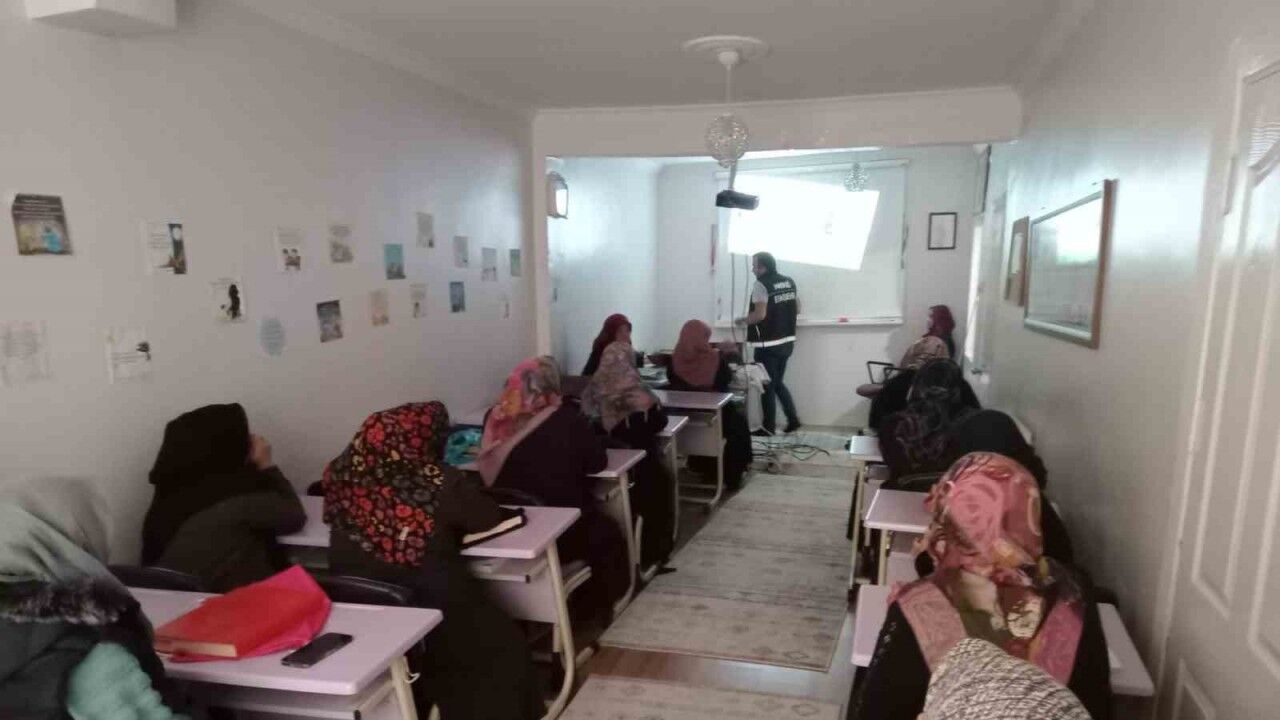 Uyuşturucuyla mücadeleyle ilgili 2 bin 391 vatandaş bilgilendirildi