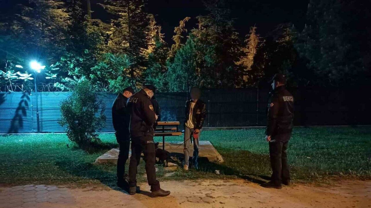 Bin 265 kişinin sorgulandığı uygulamada kaçak şahıs yakalandı