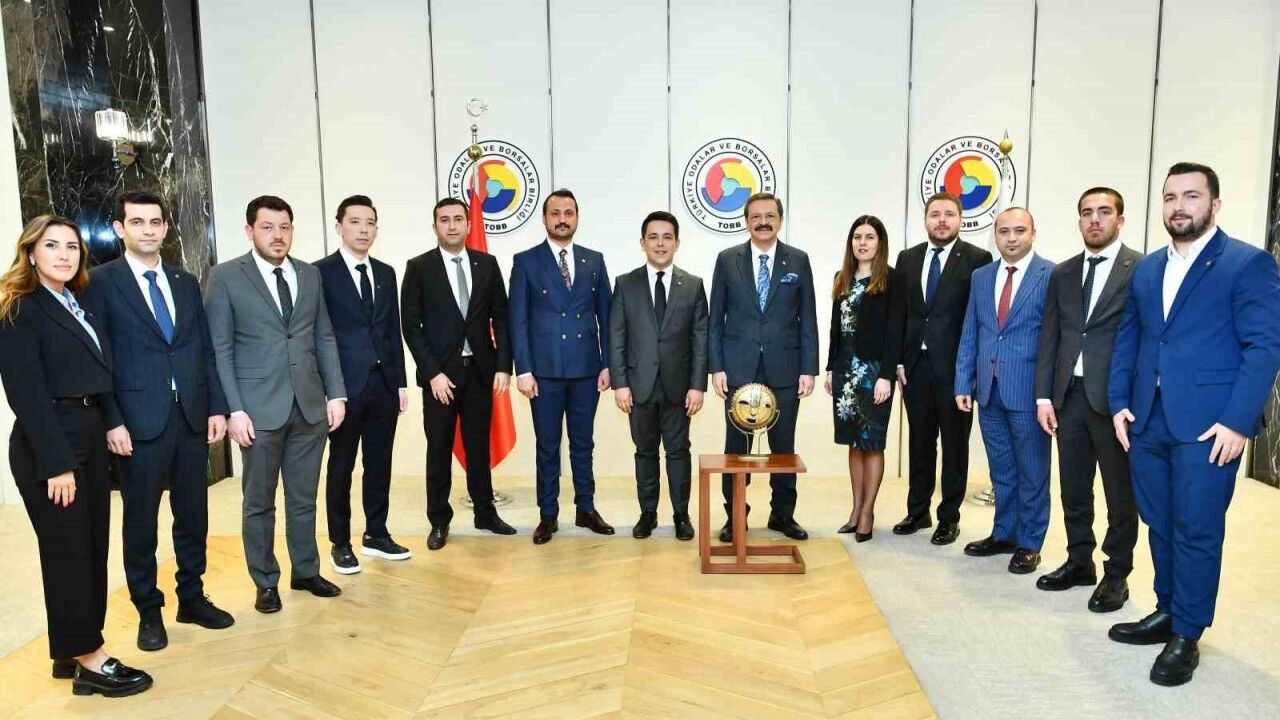 Eskişehir’in genç girişimcileri TOBB’da takdir topladı
