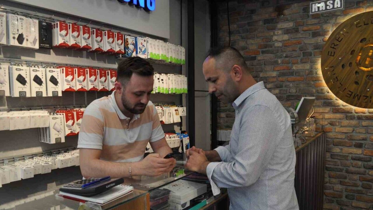 Vatandaşlar telefon alırken en çok RAM ve depolama alanını göz önünde bulunduruyor