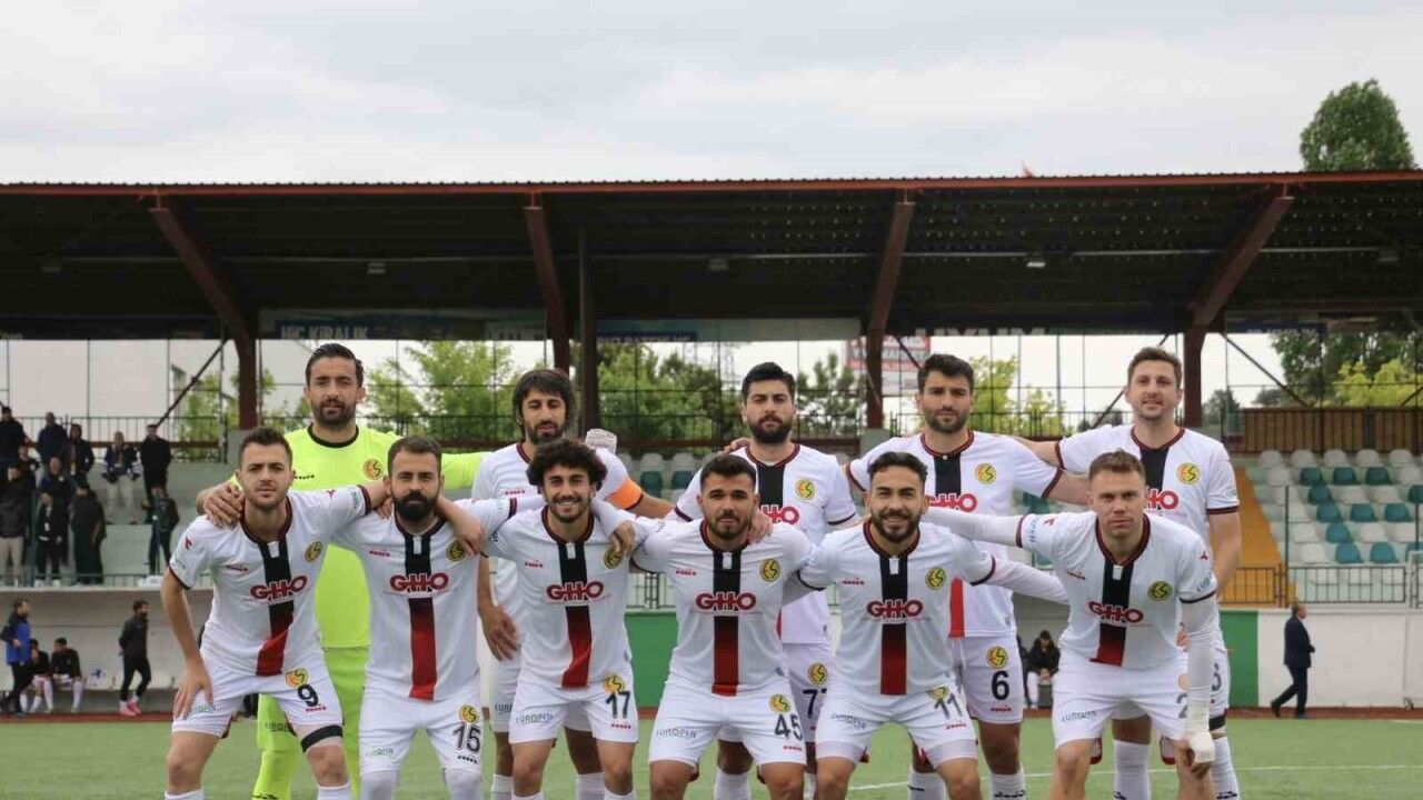 Eskişehirspor ligi 3. sırada bitirdi