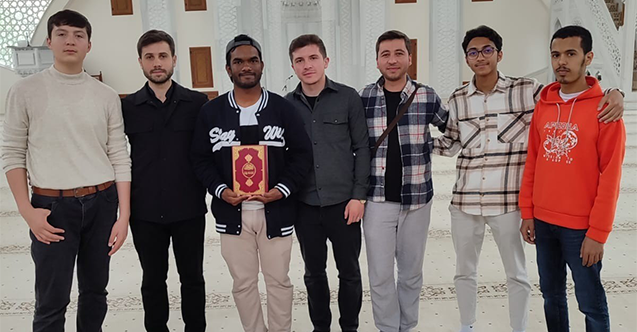 ESOGÜ’de okuyan Bangladeşli öğrenci Müslüman oldu