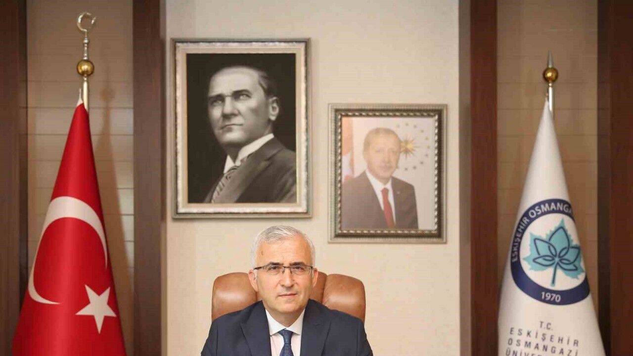Rektör Çolak, "Yunus Emre’nin anlattıklarının önemi bugün çok daha iyi anlaşılmaktadır"