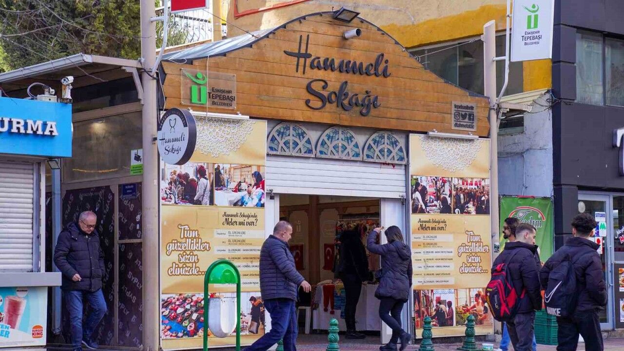 El emeği ürünler Hanımeli Sokak’ta