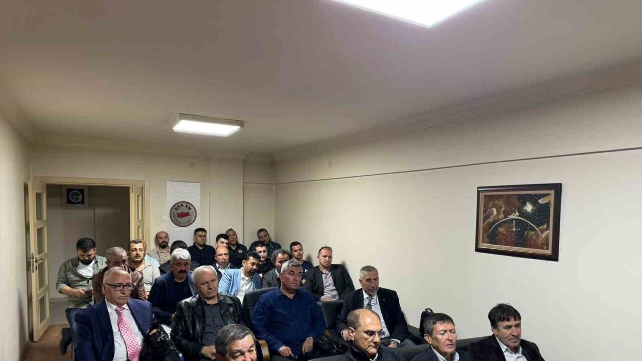 ESOGÜ İlahiyat Fakültesi Öğretim Üyesi Doç. Dr. Ömer Müftüoğlu, ‘Salih Amel’i  anlattı