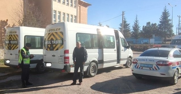 Jandarmadan okul servislerine denetim