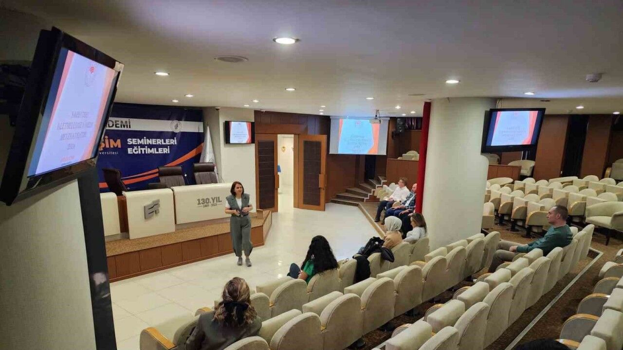 Eskişehir’de şarküteri işletmelerine gıda güvenliği eğitimi