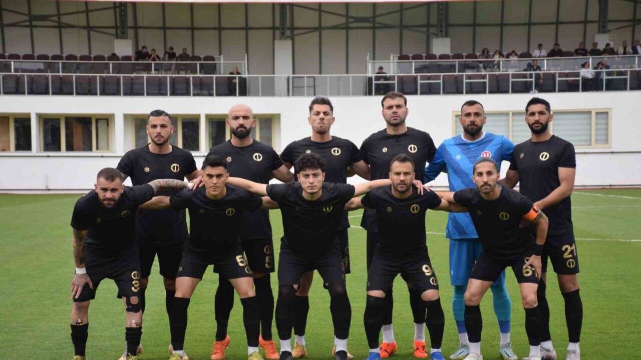Anadolu Üniversitesi play-off’da mücadele edecek