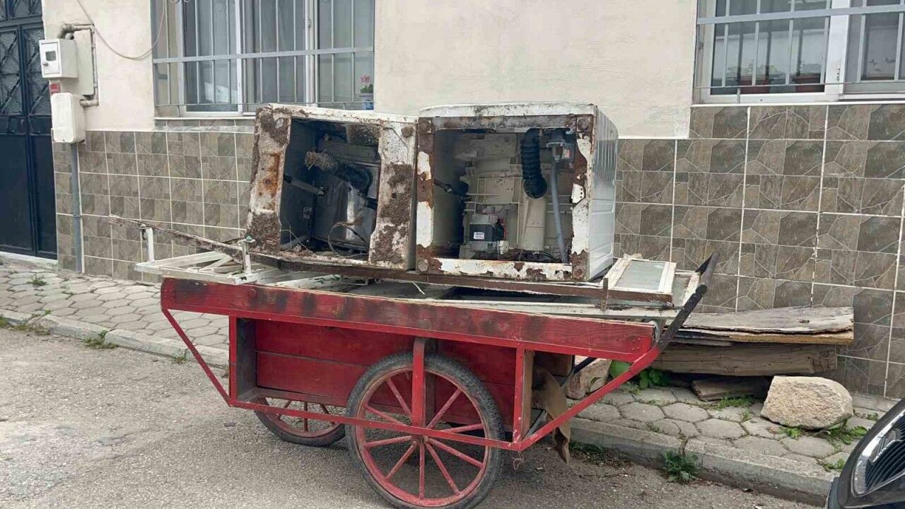 4’üncü kez makinası çalınan tamirci adım adım hırsızları takip edip makinalarını geri aldı