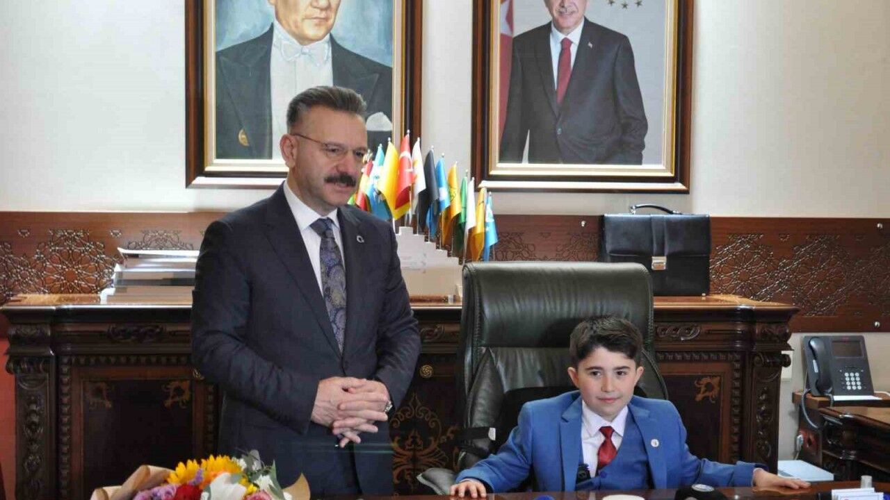 Küçük Vali deprem riskine dikkat çekti