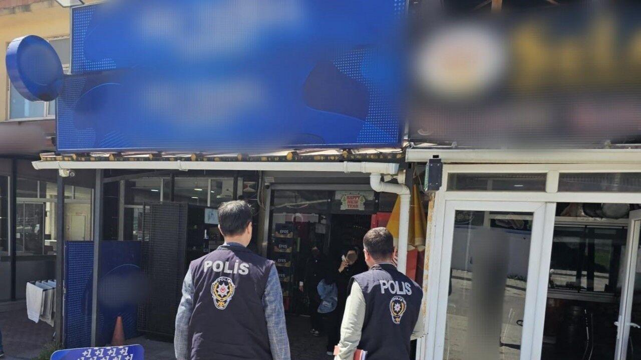 Polis ekiplerinden okul çevrelerinde denetim