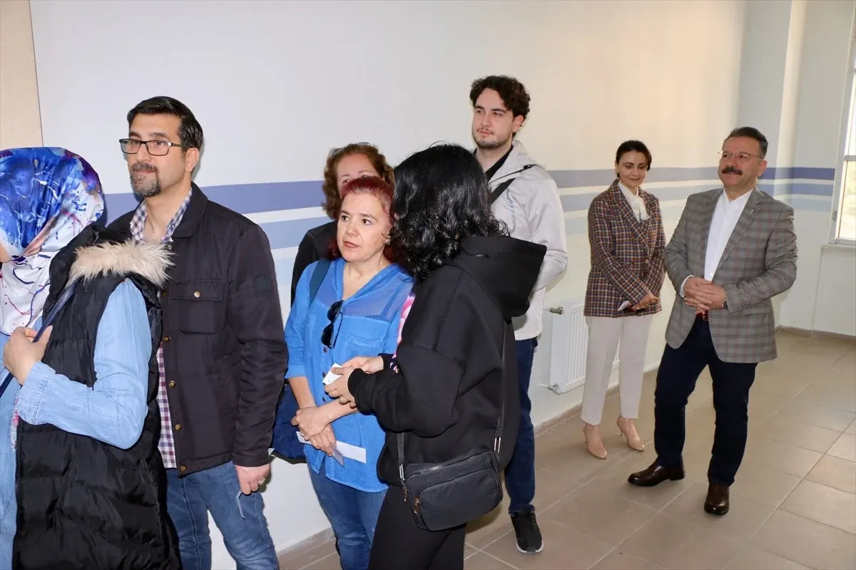 Vali Hüseyin Aksoy oyunu kullandı