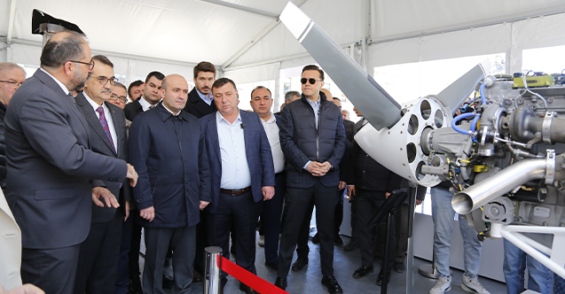 Nebi Hatipoğlu yerli ve milli motor sergisini gezdi